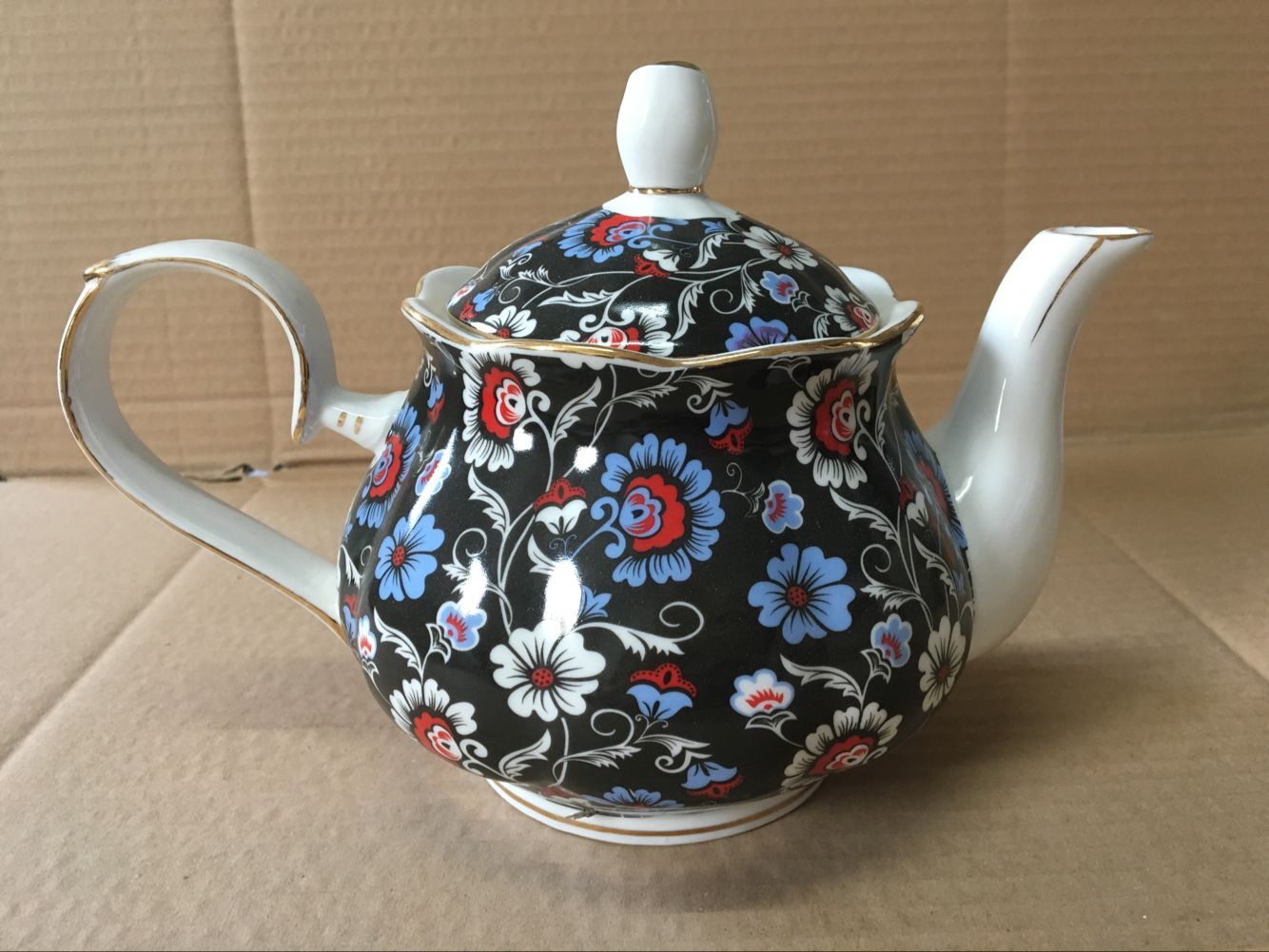 Royal Blue Sprays 4 cup teapot